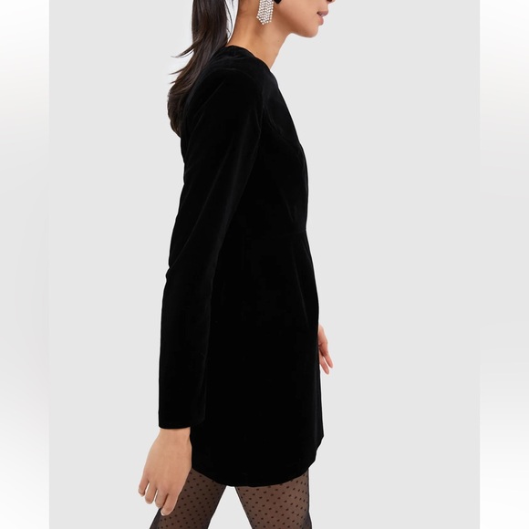 Tuckernuck Elegant Black Long Sleeve Dress - Picture 4 of 13
